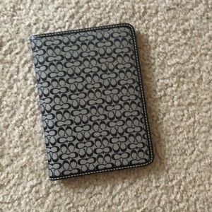 Brand new Coach picture holder